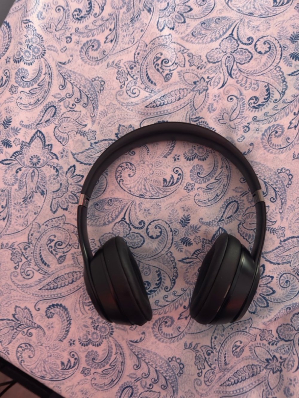 Beats Solo 4